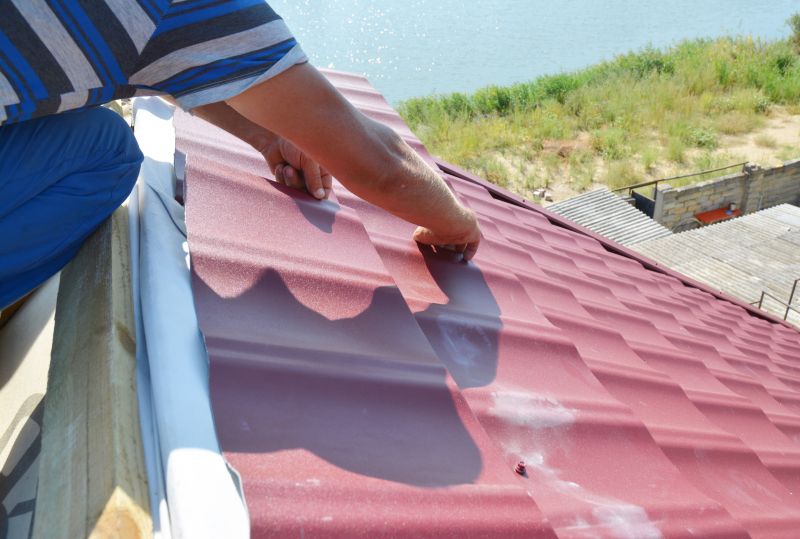 How Metal Roof Repair Extends The Life Of Your Roofing System